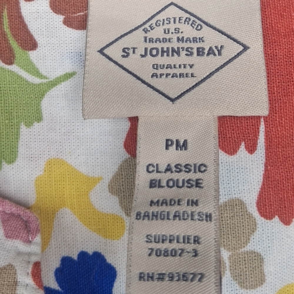 St. John's Bay Womens Split Crew Neck Roll-tab Sleeve Blouse Coral Multicolor PM - Picture 3 of 16